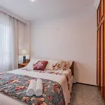 Vista Alta - 150 Metros Beira Mar - Garagem - Recepcao 24Horas - Smart Tv - Cozinha Completa - Ar Condicionado Sala E Quarto - Internet 100Mb Upload E 50Mb Download
